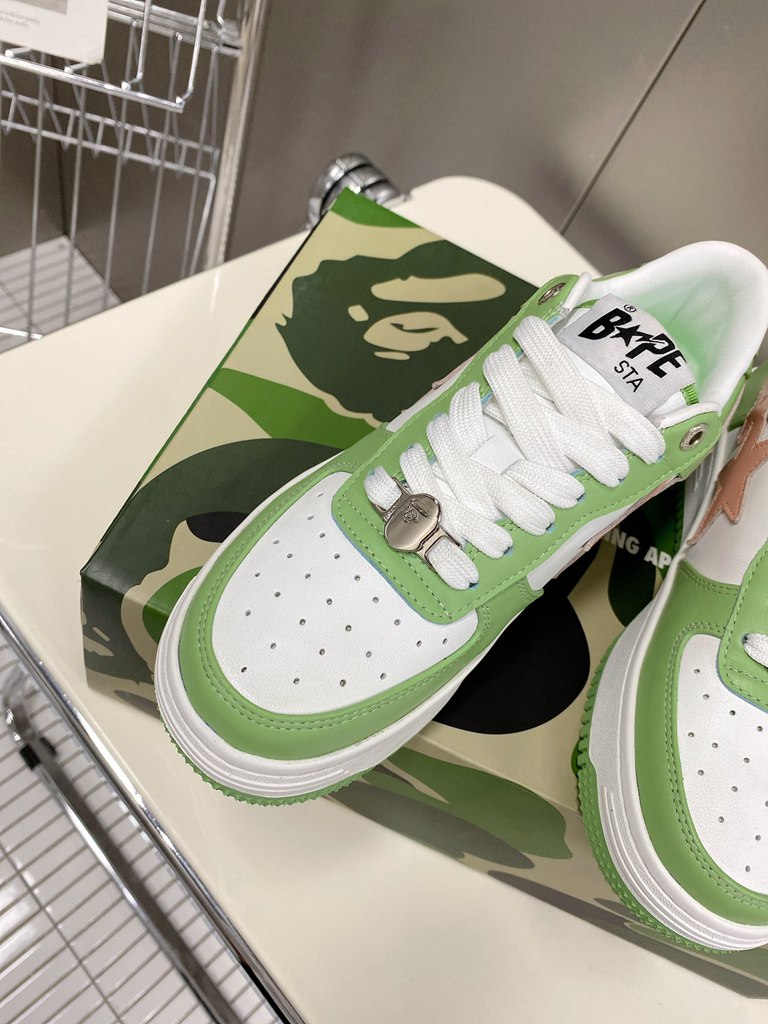 B*APE SNEAKERS